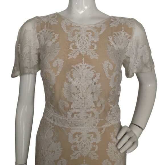 FOR LOVE AND LEMONS Dress, L, Backless, Full Lace/Nude lining, Flutter sleeve - Picture 2 of 13